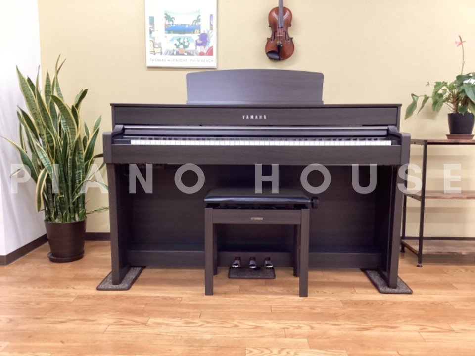 Hình ảnh chi tiết YAMAHA CLP-645 DW góc chụp 2